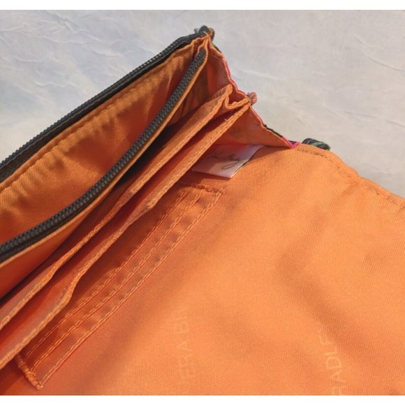 Vera Bradley Jazzy Blooms Wristlet Quilted Purse Wallet Turn Clasp Floral Boho - Picture 12 of 13